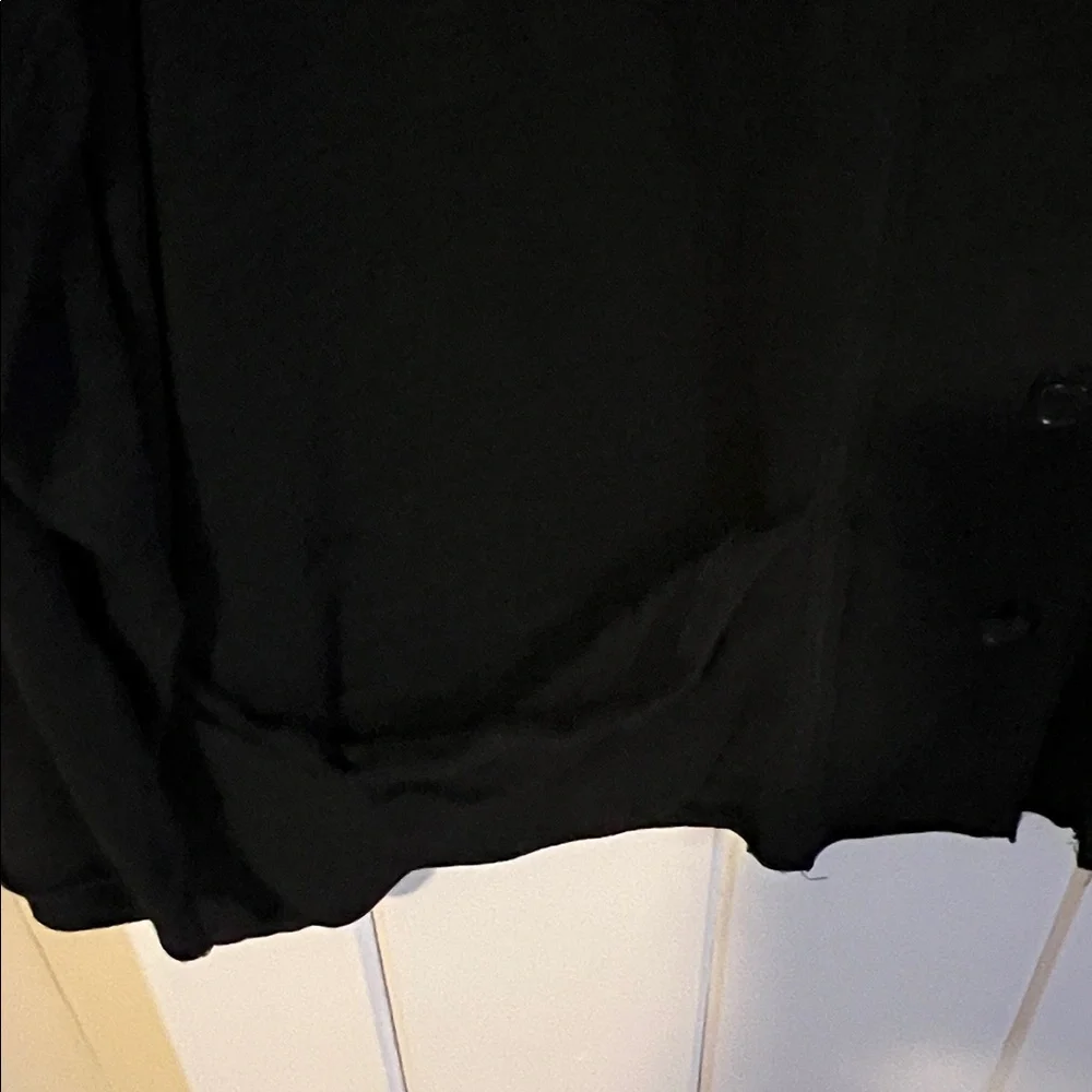 Habitat Women's Elegant Black Button-Down Shirt - Picture 4 of 6